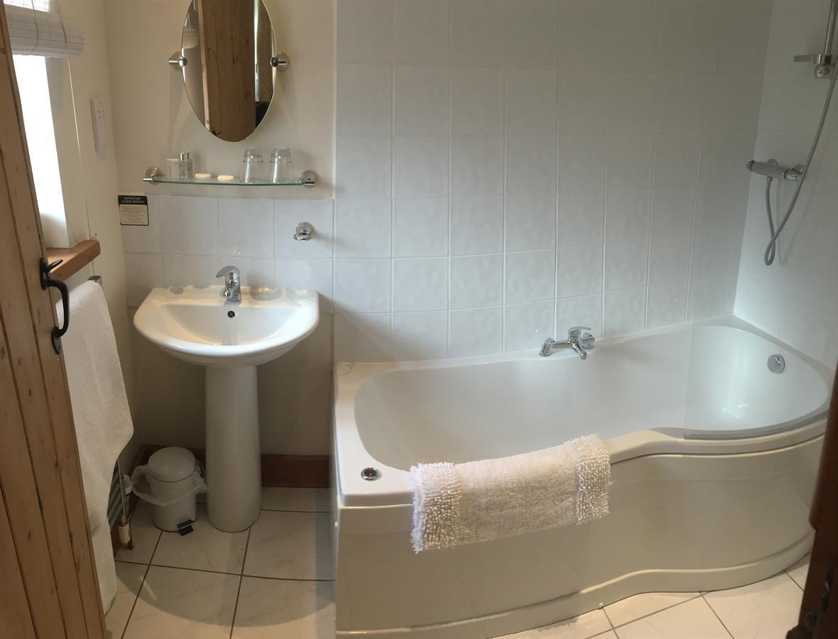 Bed and Breakfast The Grange East Barkwith Экстерьер фото