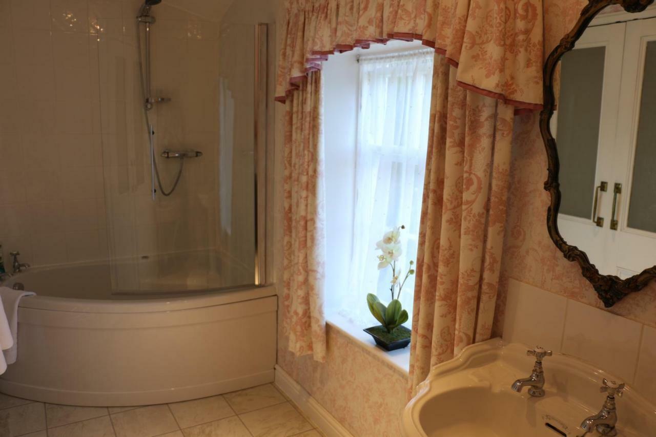 Bed and Breakfast The Grange East Barkwith Экстерьер фото