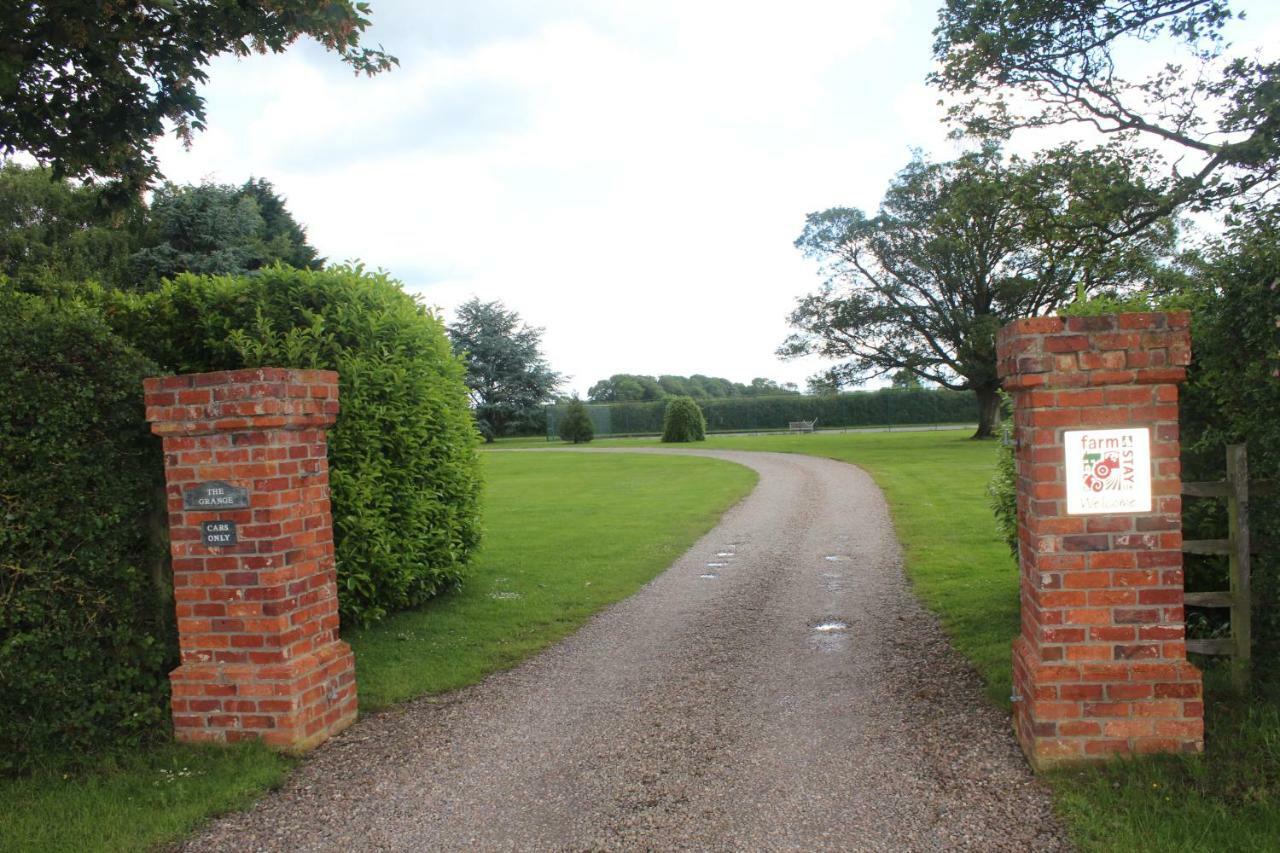 Bed and Breakfast The Grange East Barkwith Экстерьер фото